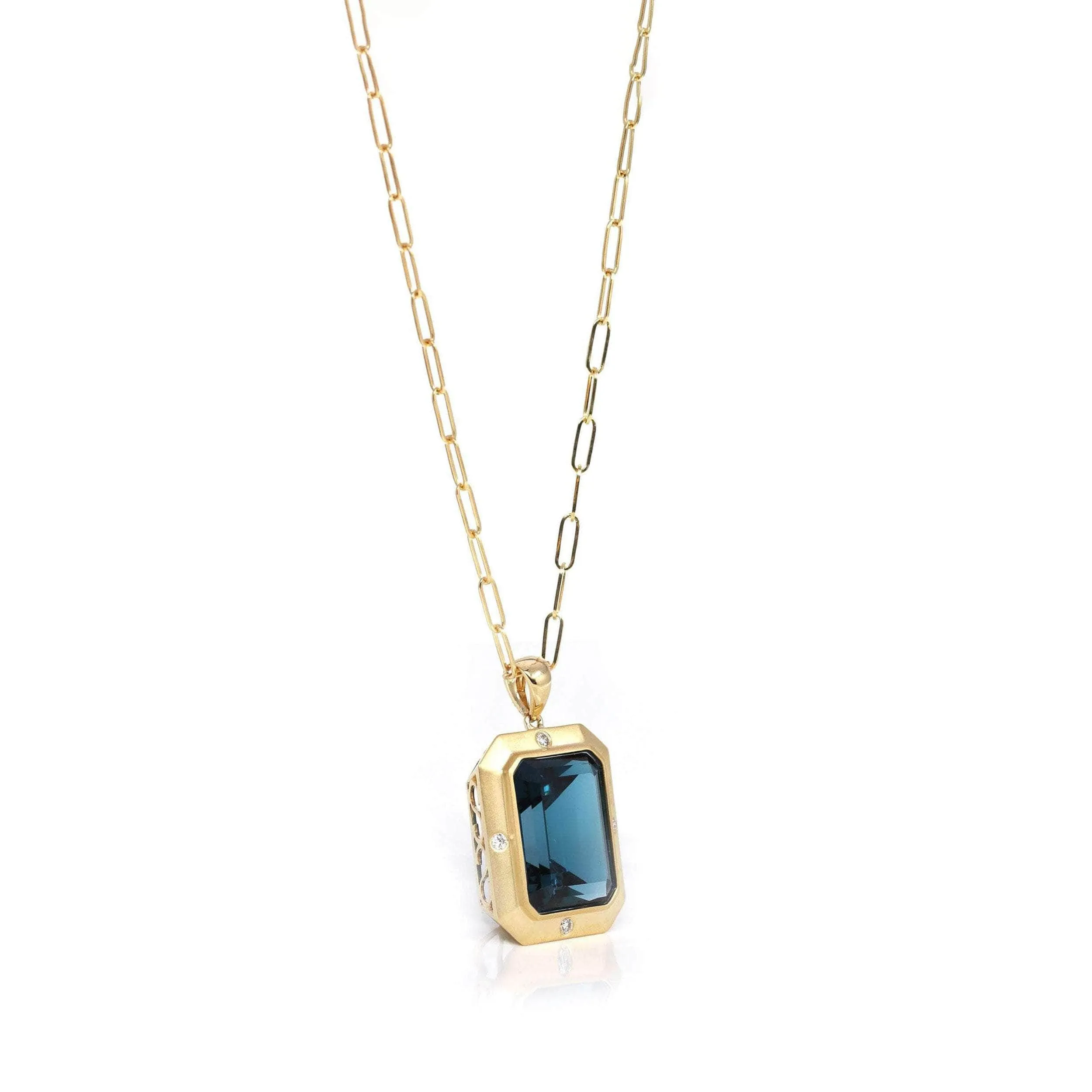 18k Yellow Gold Natural Navy Blue Topaz Emerald Necklace With Diamonds