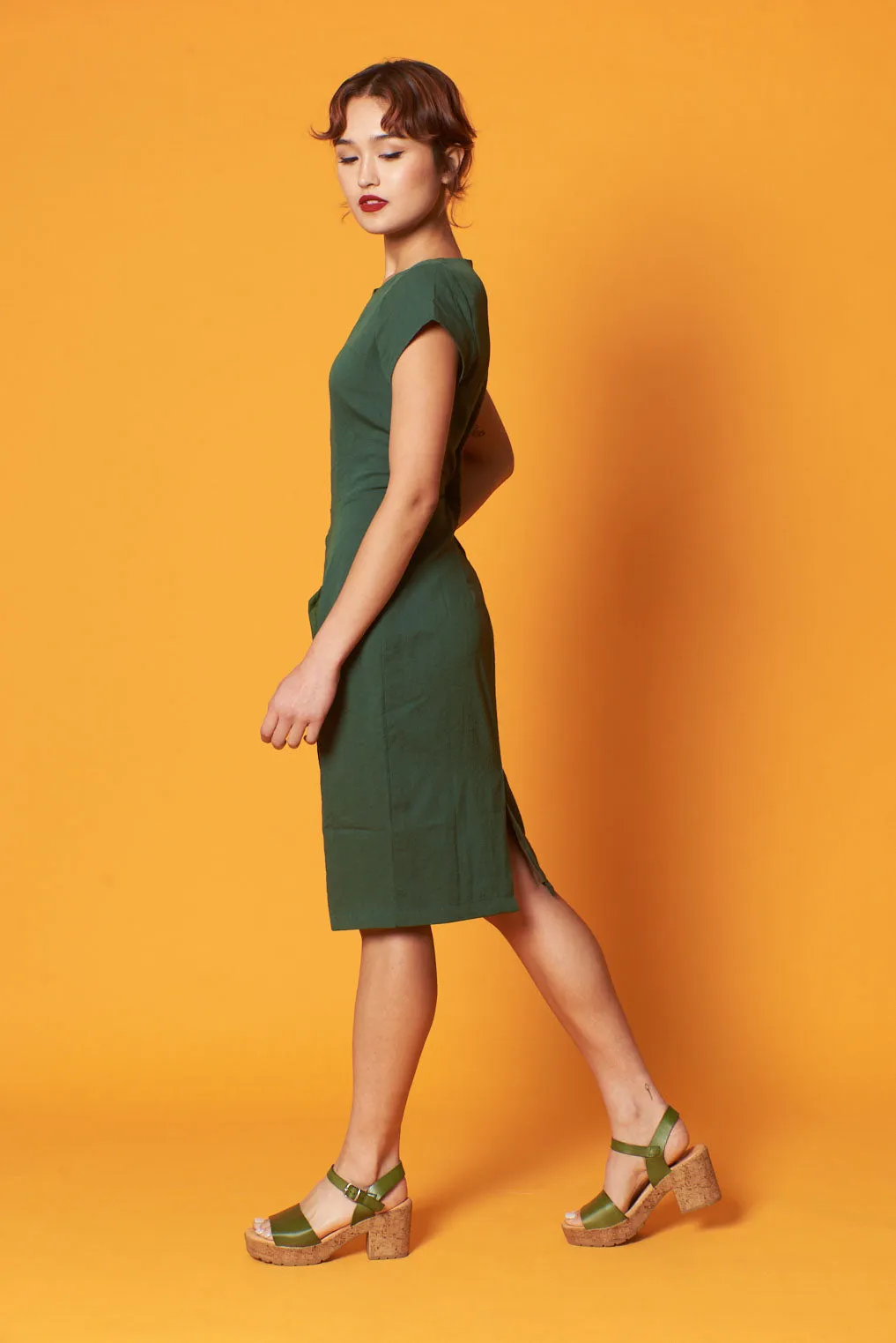 Belluci Bottle Green Linen Dress