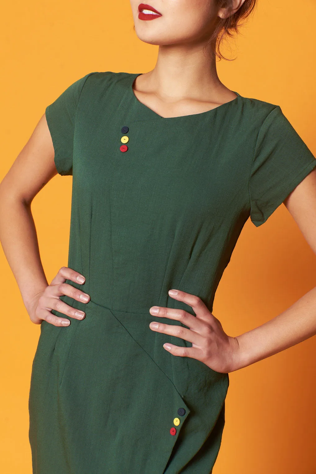 Belluci Bottle Green Linen Dress