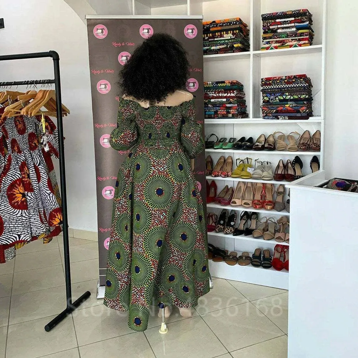 Elegant African Print Maxi Dress for Women - Vintage Long-Sleeve, Off-Shoulder Party Dress