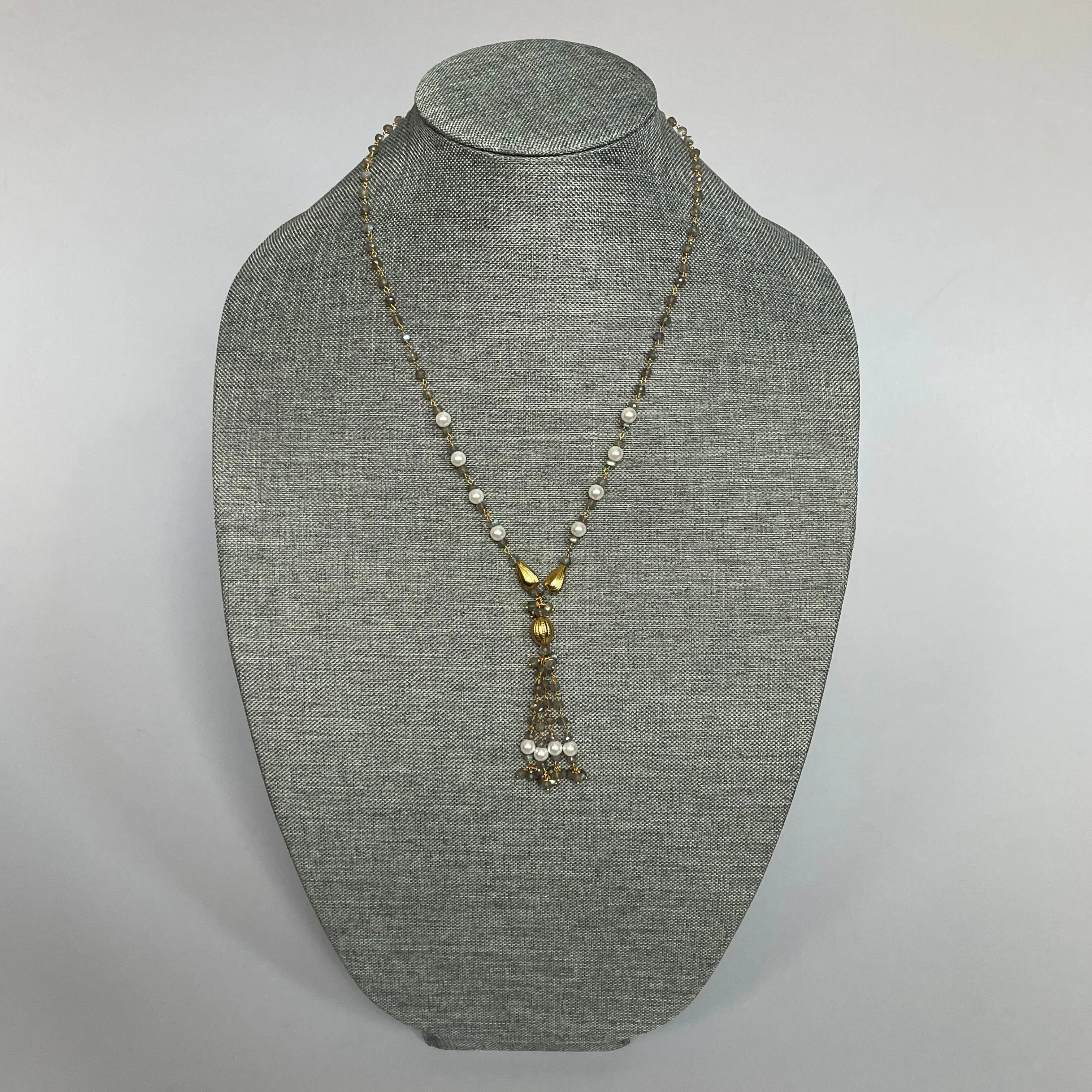 Gia Necklace With Labradorite