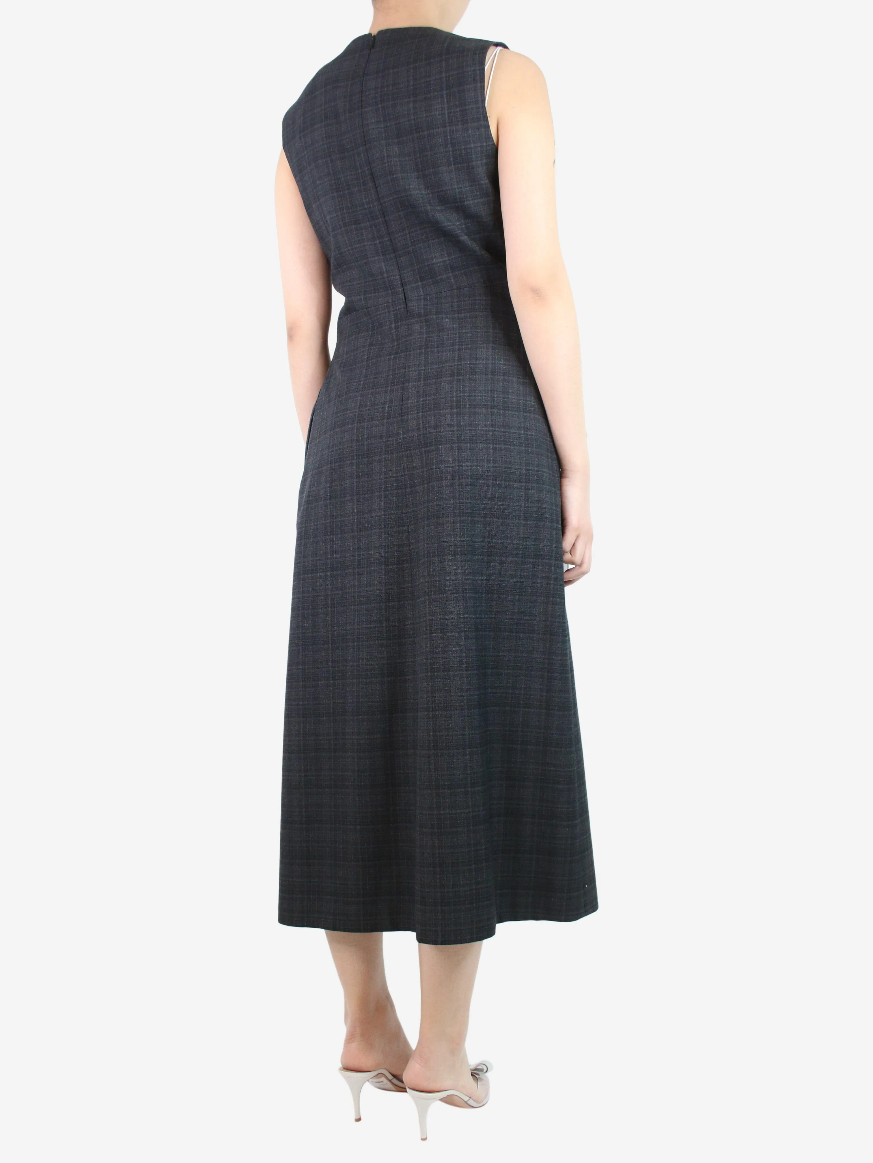 Grey sleeveless checkered wool pleated midi dress - size UK 10