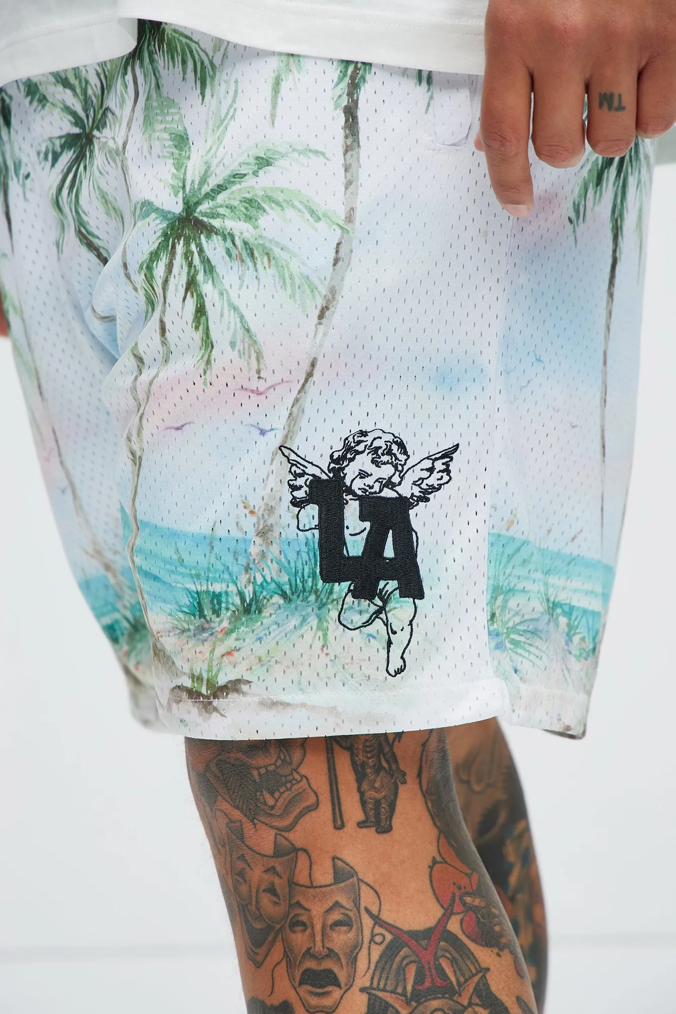 Lost Angeles Paradise Mesh Shorts - Off White