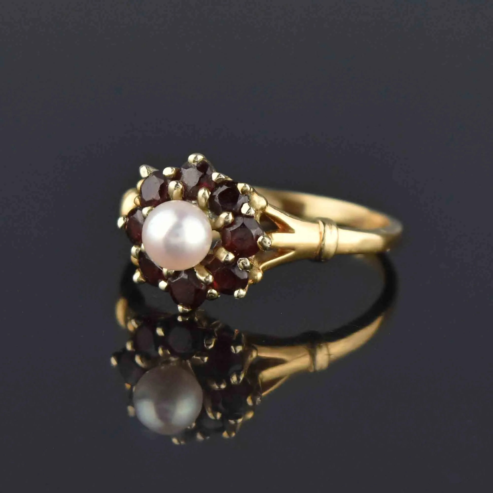 Vintage 14K Gold Pearl Garnet Halo Ring, Sz 7.5